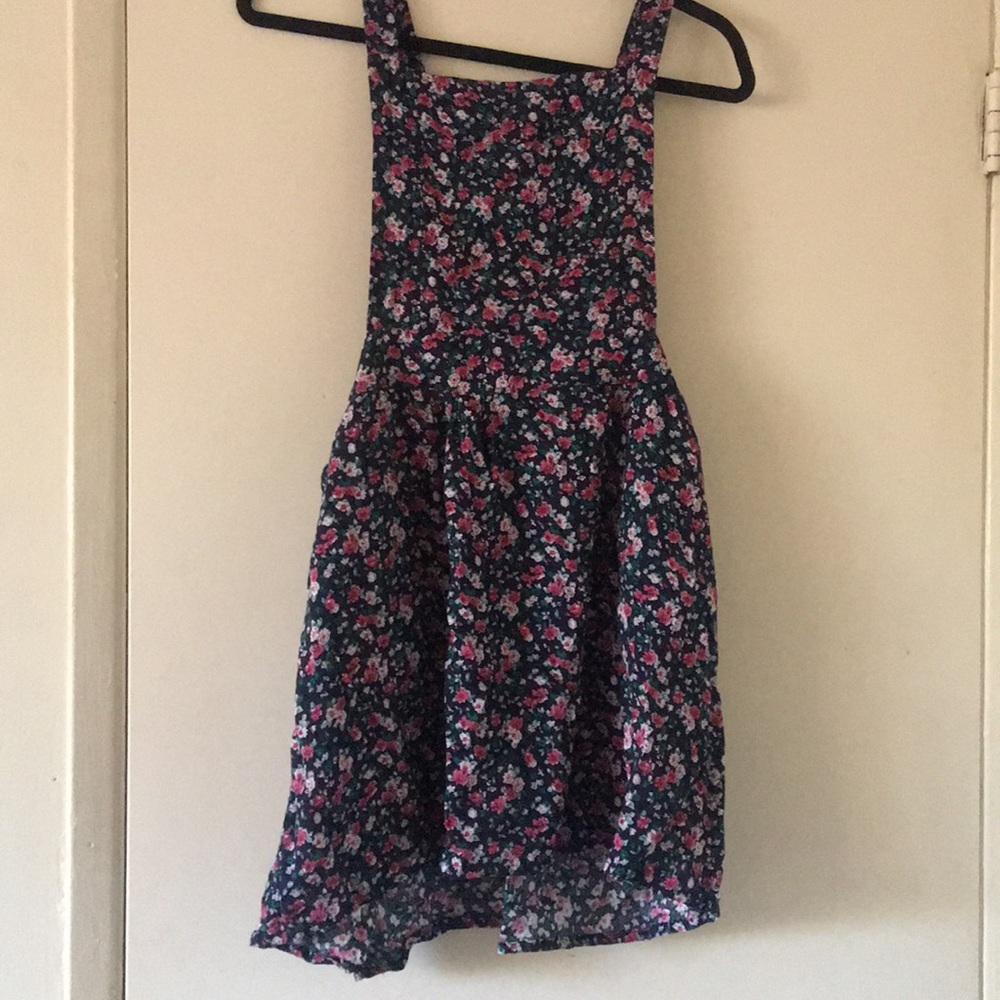 Overall dress